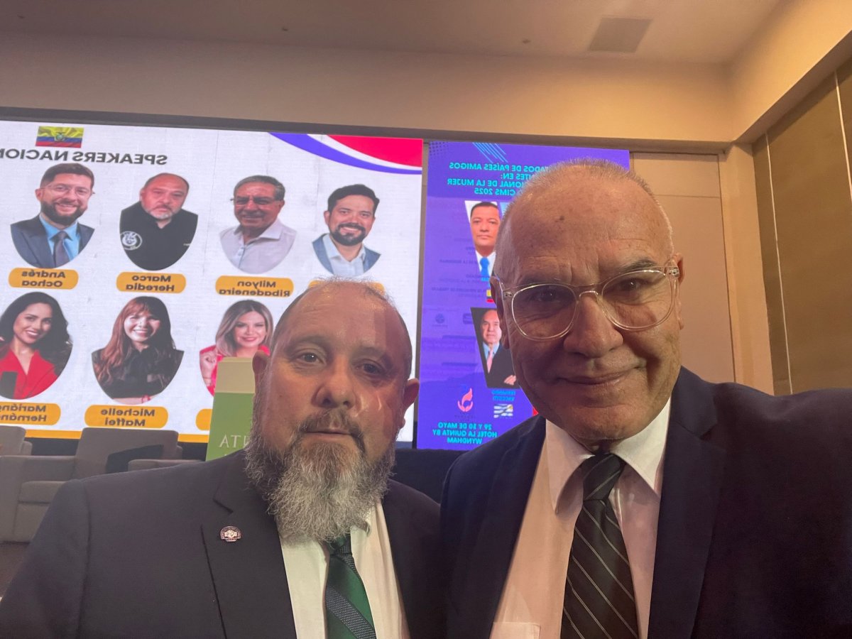 Se juntaron por Criminalistics on Fire, Representante de Uruguay , Argentina