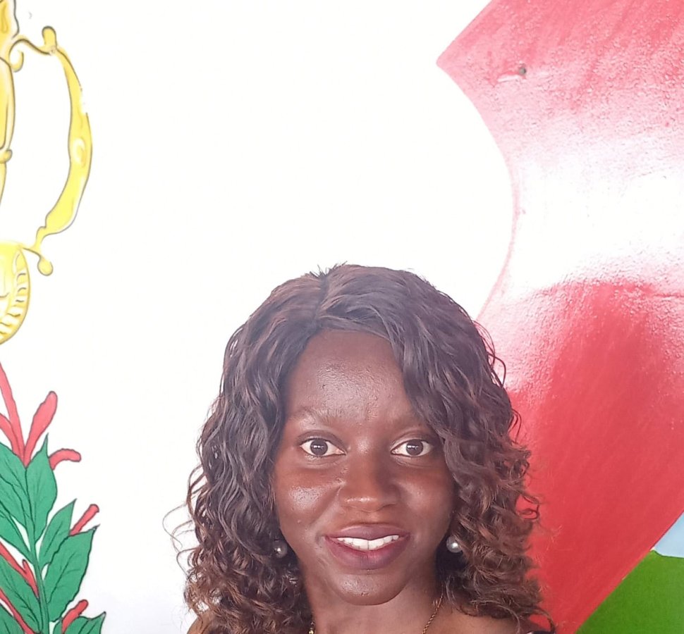 DRA ANA BELLA CORREIA- REPRESENTANTE DE GUINEA-BISSAU