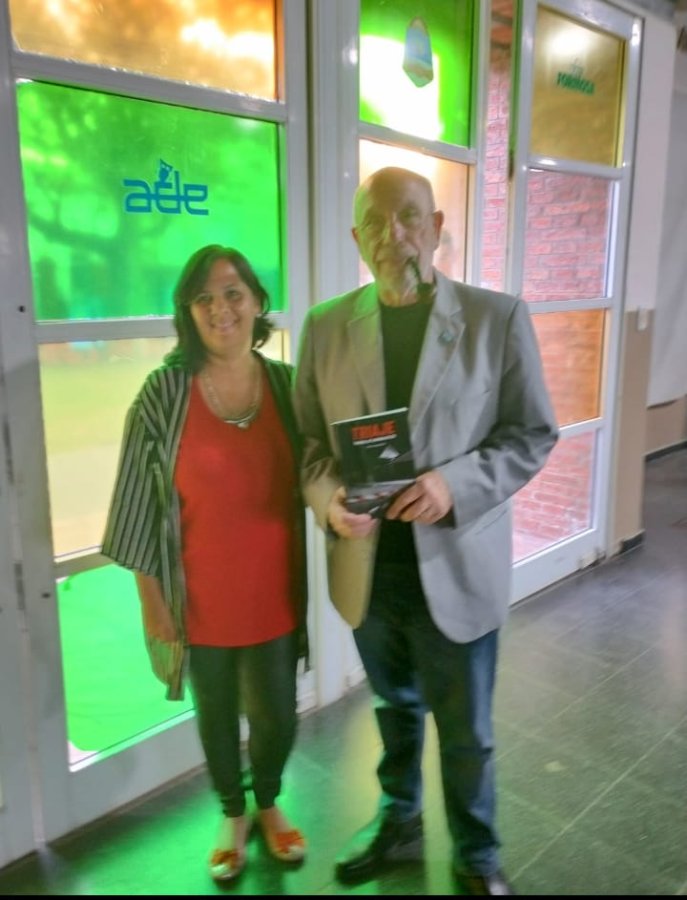 Presentando el Manual de Criminalistica con el Dr Raúl Torres !!!!